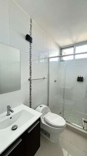 Paradisíaco Apartamento Ph Teus Tower II Carrasquilla San Francisco - Amoblado con Vista al Mar - Imagen 18