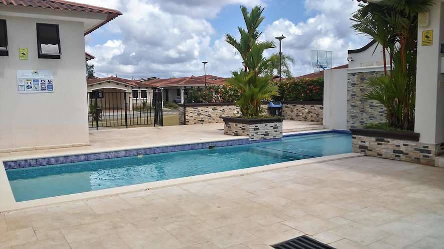 Alquiler de casa en Costa Verde Hills 27-3330CM