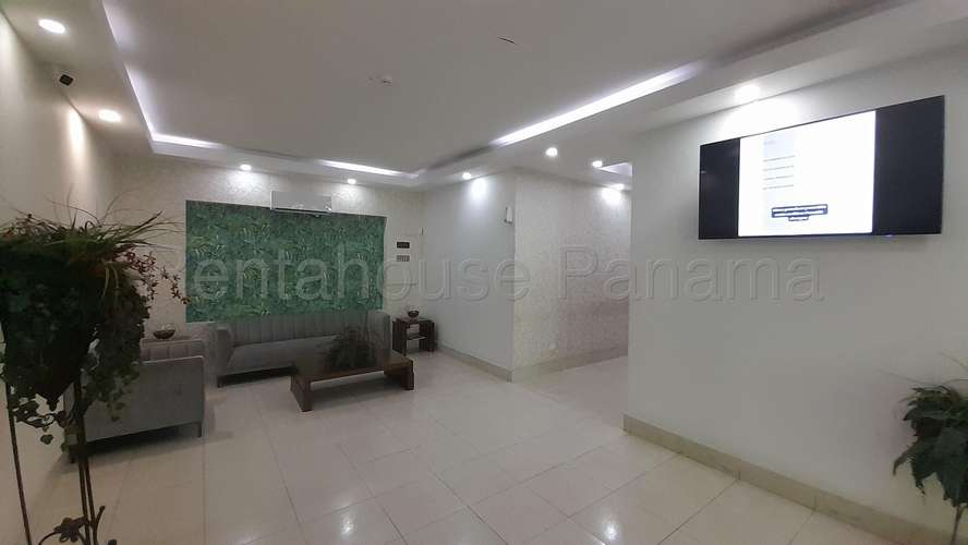 Apartamento en Alquiler en Parque Edison Mv