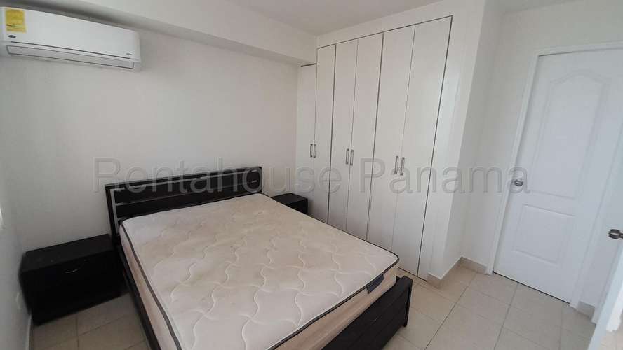 Apartamento en Alquiler en Parque Edison Mv