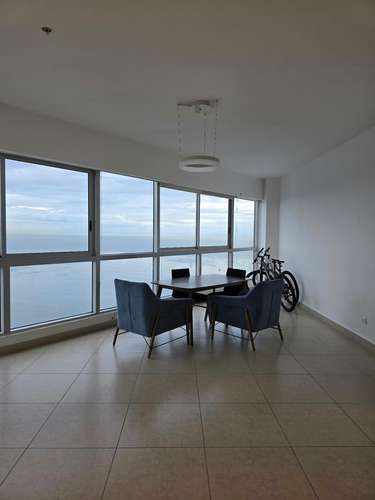 Alquiler de Penthouse en PH Rivage, Avenida Balboa