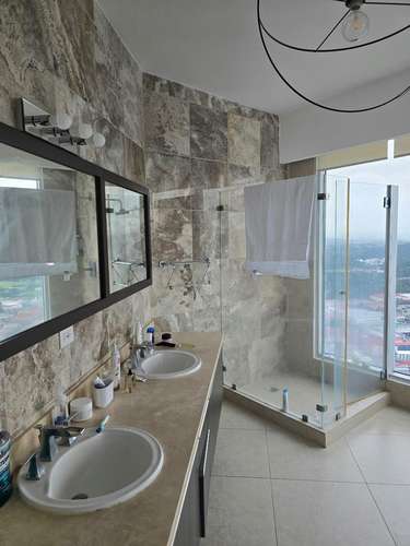 Alquiler de Penthouse en PH Rivage, Avenida Balboa