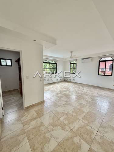 Alquiler Casa Clayton Village con piscina | 3 Recamaras 