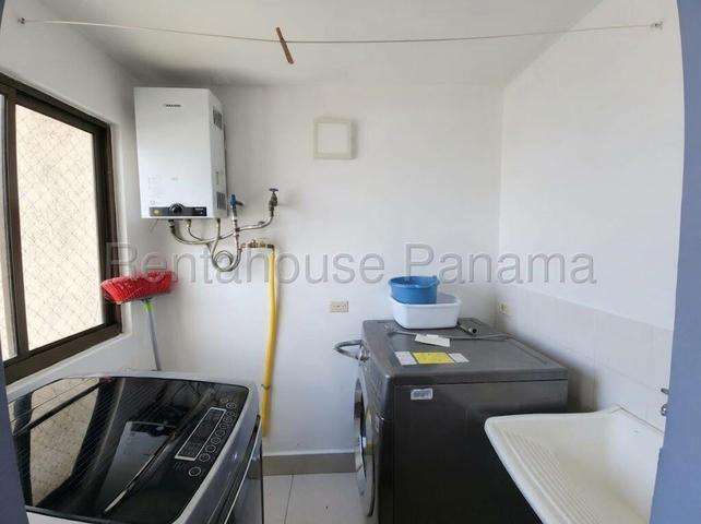 SE ALQUILA APATAMENTO CON BALCÓN Y LÍNEA BLANCA EN PUNTA PACÍFICA 27-3306/GMB