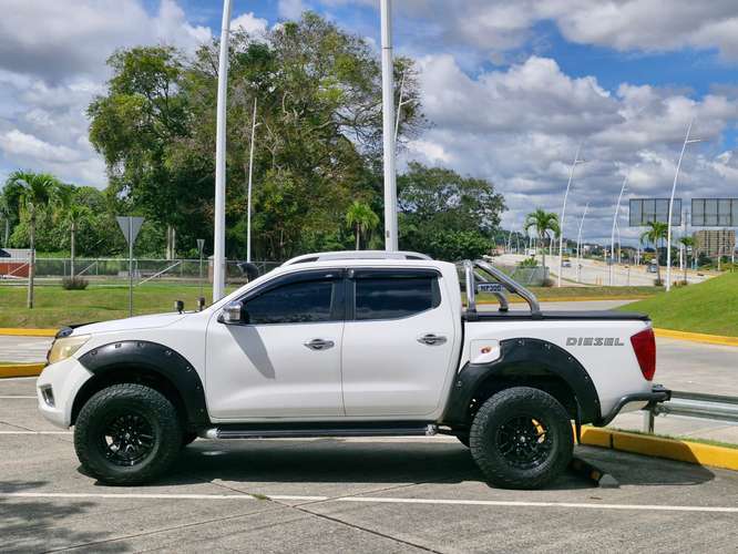 Nissan Frontier Np Automatica Full xtra - Imagen 5