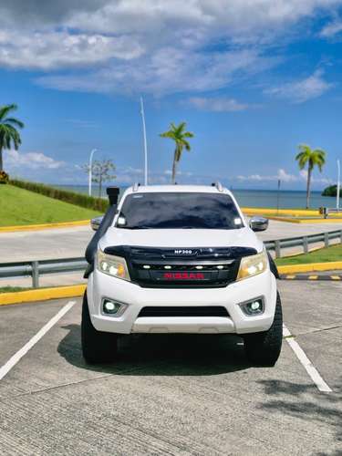 Nissan Frontier Np Automatica Full xtra - Imagen 2