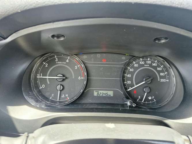 Toyota Hilux 2023 Semi full Turbo diesel
