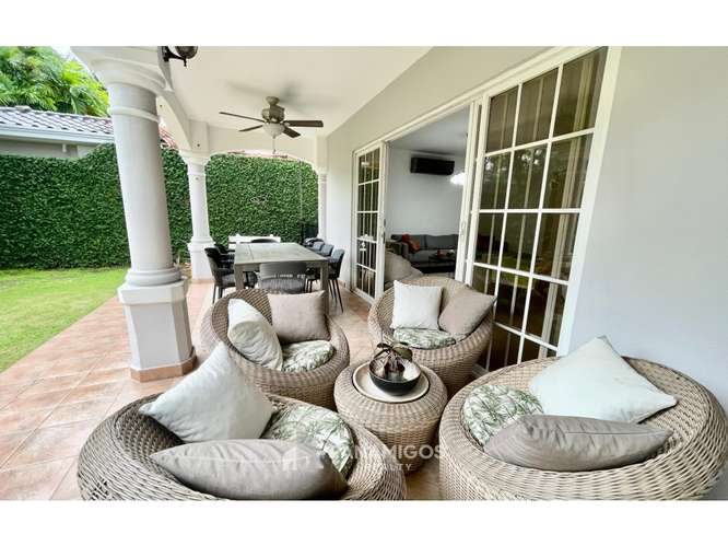 Casa en alquiler Costa Bay- Costa del Este
