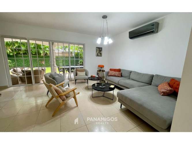 Casa en alquiler Costa Bay- Costa del Este
