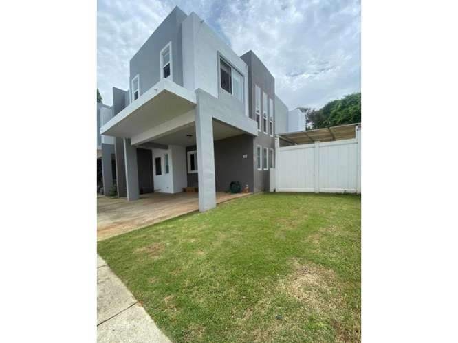 VENTA DE CASA ESQUINERA EN PASEO DEL NORTE BRISAS DEL GOLF - Imagen 12