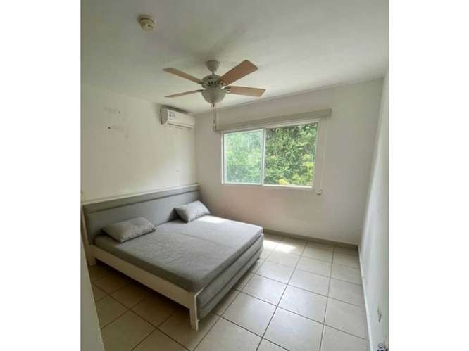 VENTA DE CASA ESQUINERA EN PASEO DEL NORTE BRISAS DEL GOLF - Imagen 14