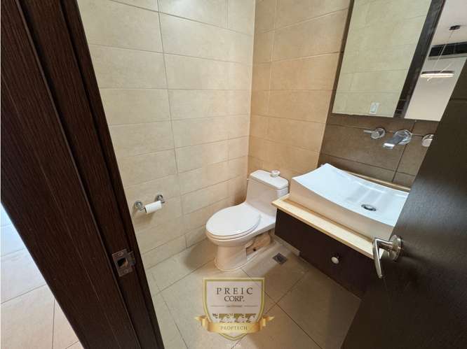 Se vende apartamento Inversionista en Costa del Este Country Club L.T - Imagen 3