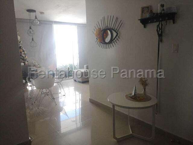 Alquiler de Apartamento en Carrasquilla Ph Sky Park KF