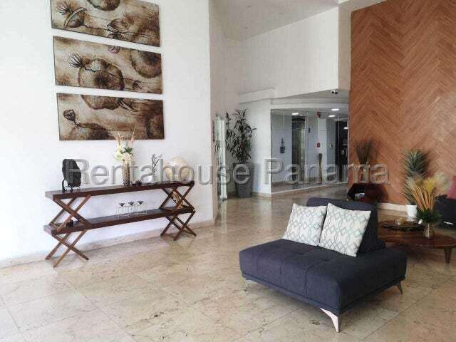 Alquiler de Apartamento en Carrasquilla Ph Sky Park KF