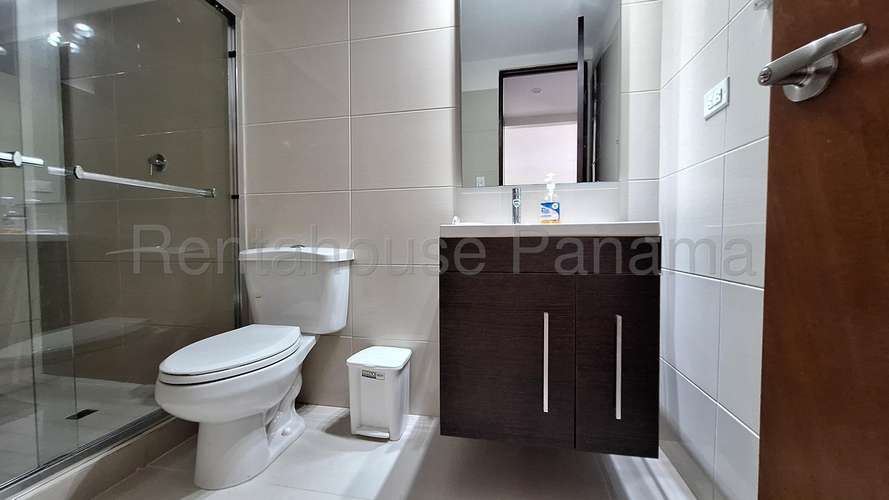 RR ALQUILER DE APARTAMENTO EN PANAMA PACIFICO PH MIDRISE