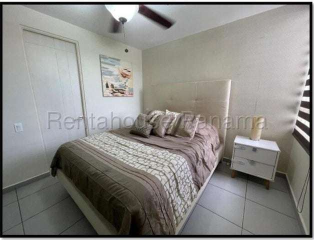 Apartamento en alquiler en Aviñón Tower, El Bosque IH27-2803 - Imagen 8