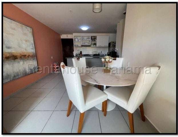 Apartamento en alquiler en Aviñón Tower, El Bosque IH27-2803 - Imagen 3