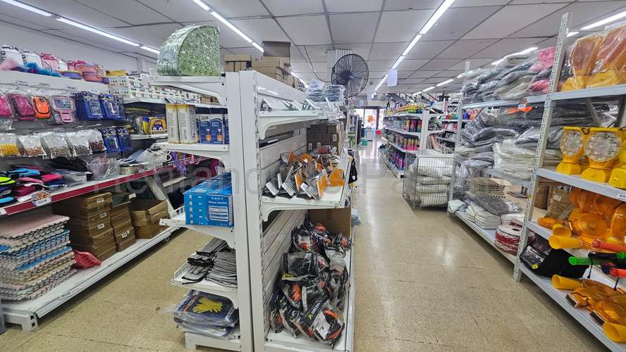 Alquiler de Local Comercial en Parque Lefevre | Solo Cliente Directo LFC - Imagen 3