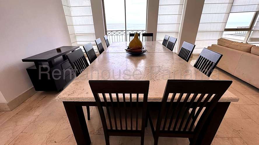 Alquiler Apartamento Amoblado 296 m2 Vista al Mar 3 Recamaras con Bano Punta Pacifica - ALYC 26-5358
