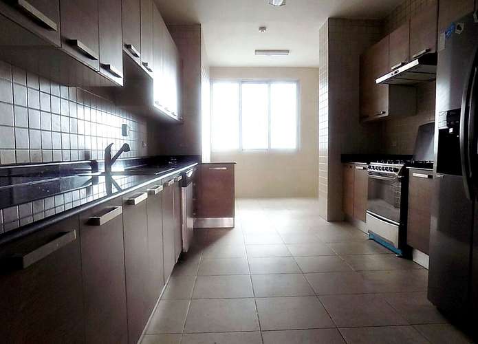 Alquiler Apartamento 262 m2 Vista al Mar 3 Recamaras y Den PH Pacific Village - ALYC 27-296
