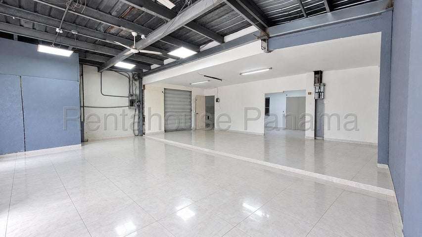 Alquiler de Local Comercial Parque Lefevre a orilla de Calle, Cerca de Av. Santa Elena 27LGG3286