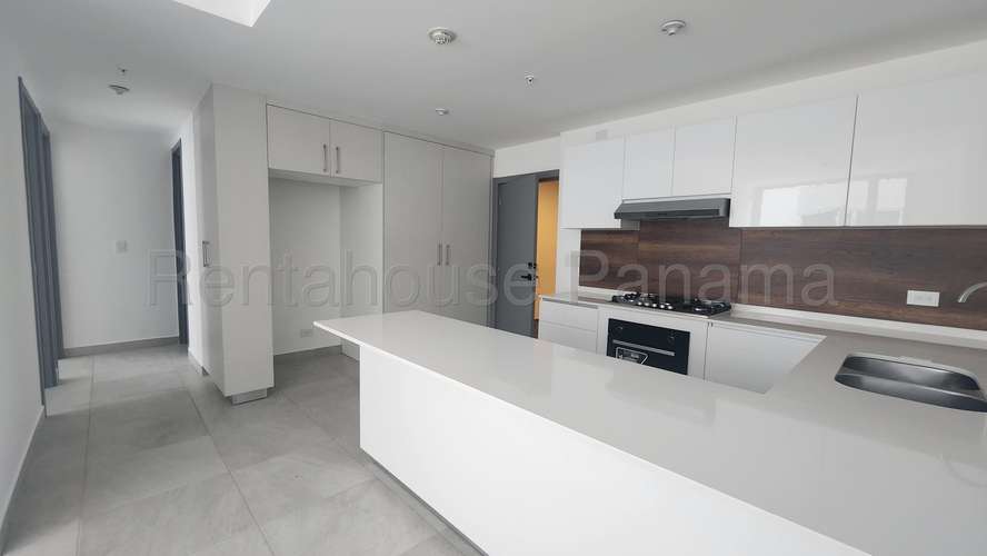 Alquiler de Apartamento en El Cangrejo Ph VAN GOGH Solo Cliente Directo MC