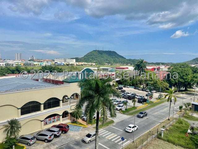 Alquiler de apartamento amoblado en Albrook Point, Albrok *