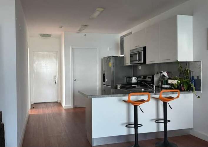 Alquiler de Apartamento en PH White Tower, Av Balboa