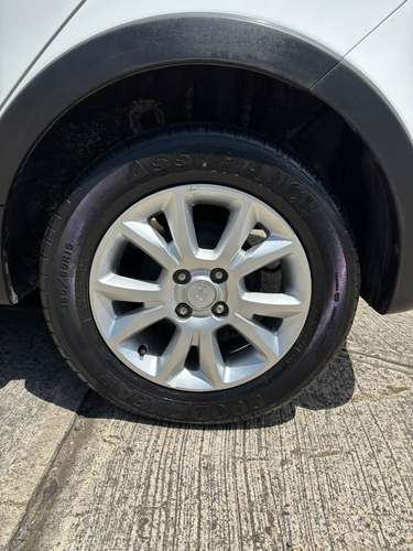 HYUNDAI I20 ACTIVE 2017 POCO KILOMETRAJE