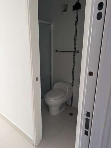 Alquilo Apartamento Amoblado en Carrasquilla San Francisco DC - Imagen 6
