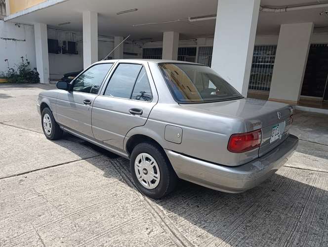 NISSAN SENTRA B13 2013 AUTOMATICO - Imagen 6