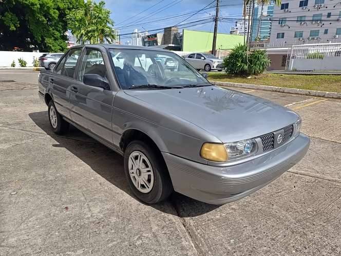 NISSAN SENTRA B13 2013 AUTOMATICO - Imagen 3
