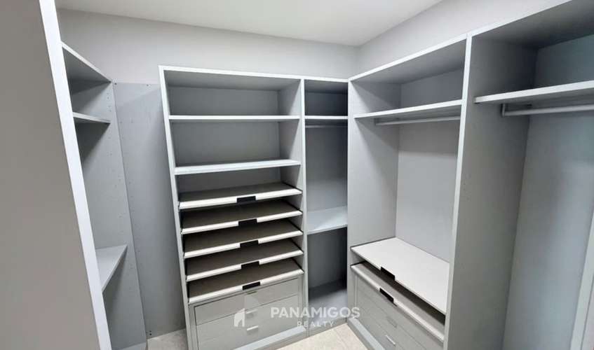 Apartamento de lujo en venta en PH Santa Maria Court - Imagen 7