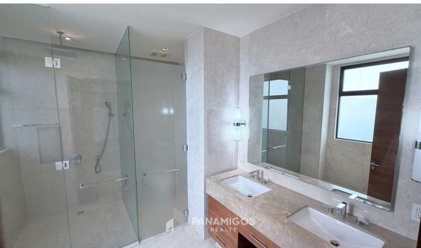 Apartamento de lujo en venta en PH Santa Maria Court - Imagen 9