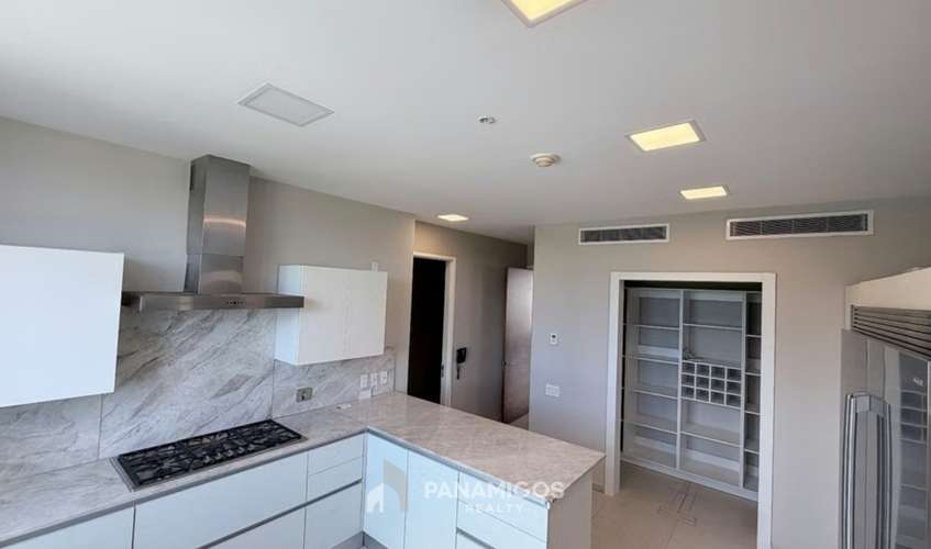 Apartamento de lujo en venta en PH Santa Maria Court - Imagen 10