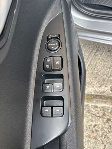 KIA RIO 2023 MANUAL - Imagen 11