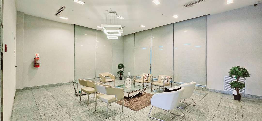 Venta ganga, local comercial u oficinas en TOP TOWER - Imagen 2