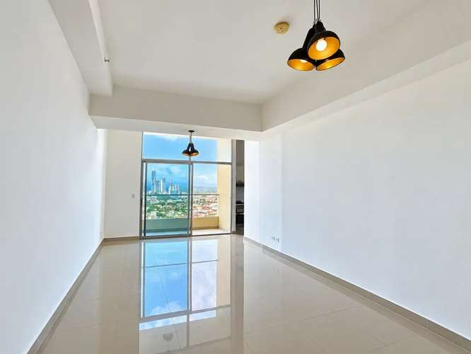 Alquiler de apartamento en el Carmen PH Raimbow Tower