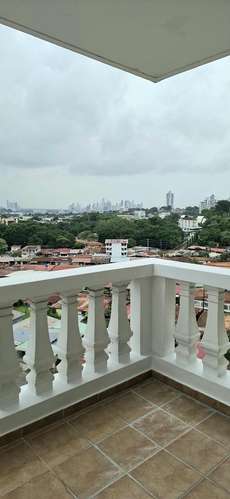 Vendo apartamento en PH colonial Tower detras de Nikos Cafe - Imagen 2