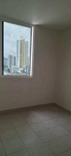 Vendo apartamento en PH colonial Tower detras de Nikos Cafe - Imagen 4