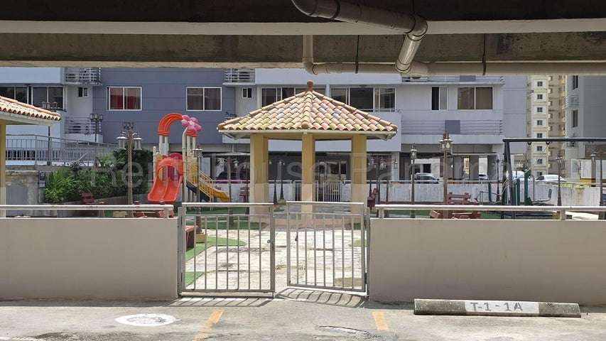 Apartamento en venta en Tostana, Condado del Rey ELP27-1186