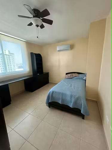 Alquilo apartamento Ph Park lane tower-Frente al IPA