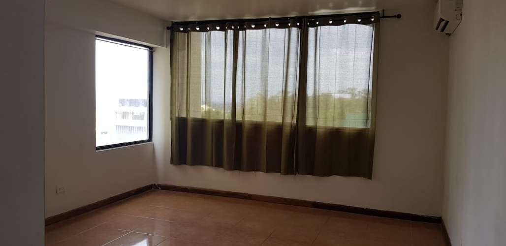 Se vende Apartamento en P H. Fountain View