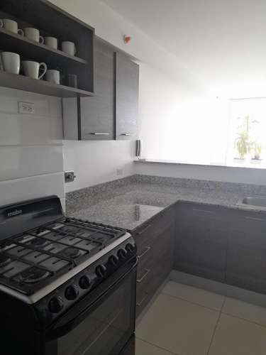 PH Mindk Park: apartamento amueblado de 2 recámaras en Carrasquilla con balcón y vistas - Imagen 4