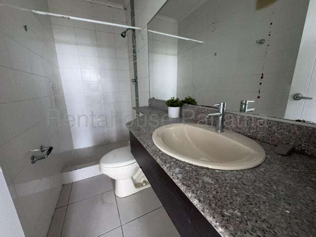 Venta de apartamento en Green Park, Condado del Rey ELP26-5486