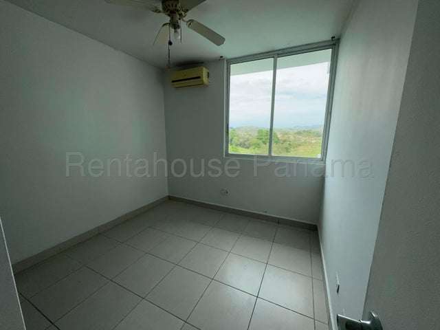 Venta de apartamento en Green Park, Condado del Rey ELP26-5486