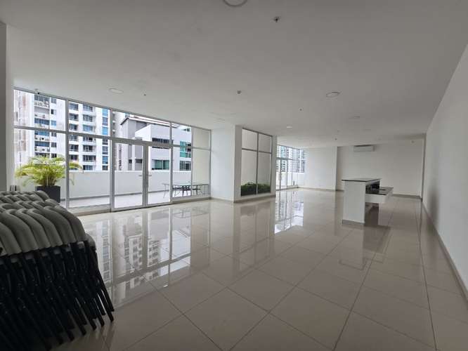 Alquilo apartamento PH Park Point - San Francisco - Carrasquilla