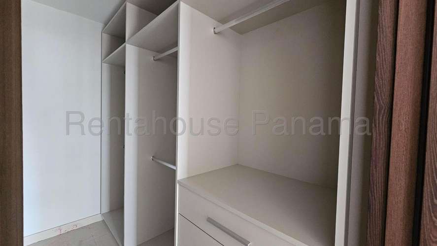 Venta de Apartamento en Costa del Este DCD26-2909