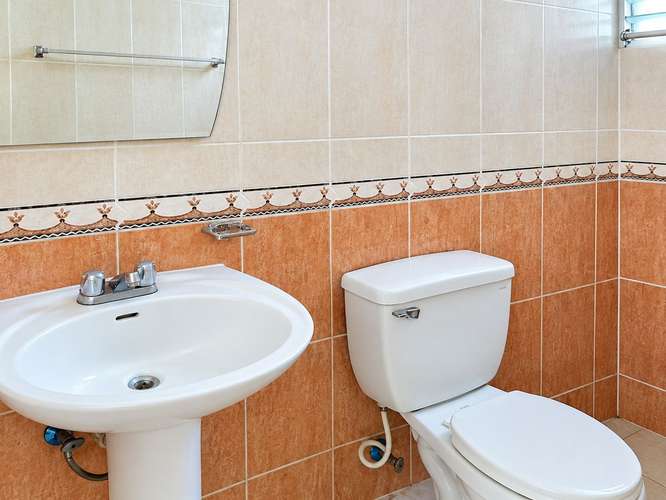 ! BETANIA I CON BALCON I 76 M² I CERCA DE TODO 