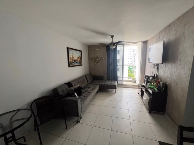 Venta de Apartamento en PH Torres de Cantabria, Las Acacias 
